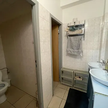 דירה 3 Apartment,parking ברטיסלאבה