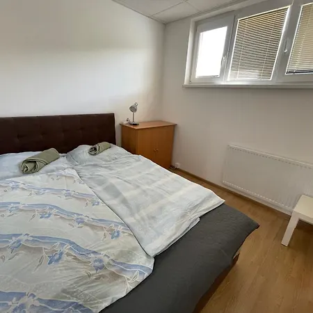 شقة 3 Apartment,parking براتسيلافا
